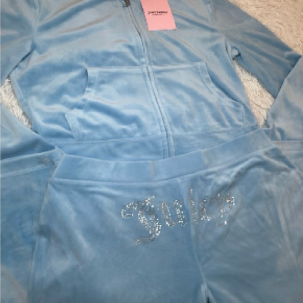 On sale Juicy Couture ICONIC Y2K Baby Blue Velour Tracksuit Rhinestone JUICY Set - Picture 4 of 6